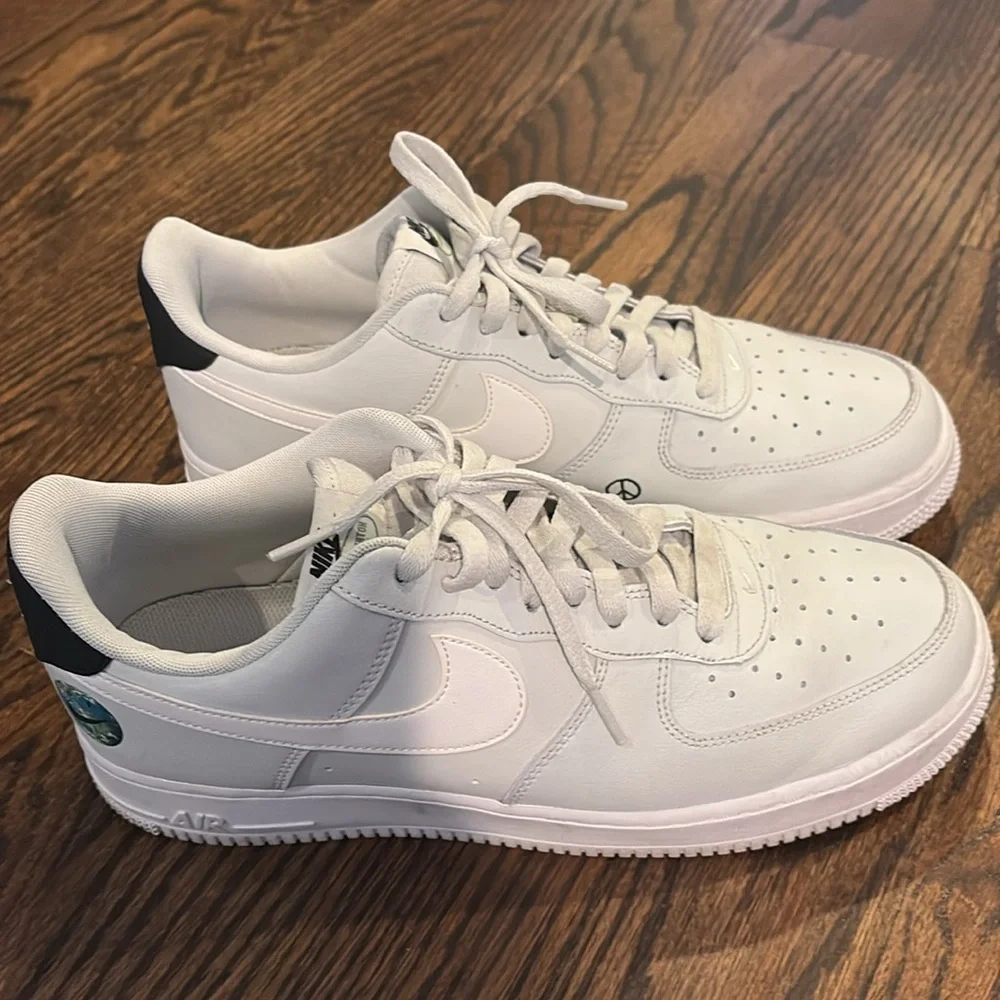 Men’s Nike Air Force 1 Low Have A Nike Day Earth Size 11 Grey - Picture 4 of 12